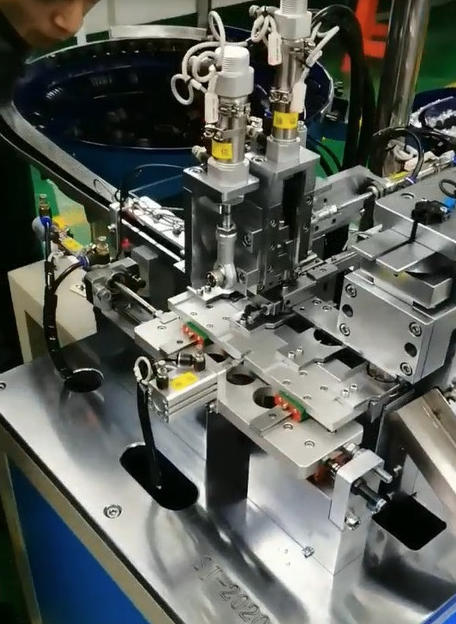 �Զ��������豸